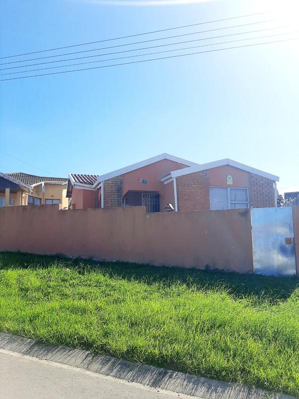 4 Bedroom Property for Sale in Mdantsane Nu 11 Eastern Cape